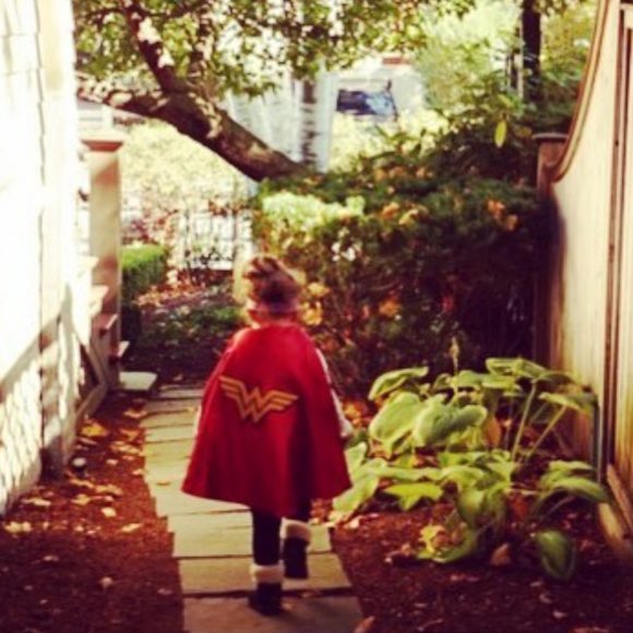 Meet your Posher, Lisa - Picture 2 of 2